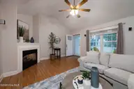 122 Laura Drive, New Bern, NC 28562 — 3-bedroom home in Forest Run, New Bern, NC, photo 2 of 42: 122 Laura Drive, New Bern, NC