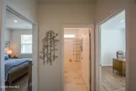 568 Banbury Lane, Pinehurst, NC 28374 — 3-bedroom home in South Pinehurst Cottages, Pinehurst, NC, photo 21 of 29: 2nd & 3rd Bedroom with Bathroom