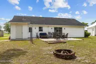 177 Avis Drive, Newport, NC 28570 — 3-bedroom waterfront home in Salty Shores, Newport, NC, photo 6 of 49: 177 Avis Drive