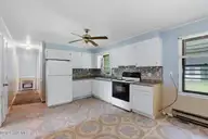 746 Kinston Highway, Richlands, NC 28574 — 3-bedroom home, Richlands, NC, photo 8 of 23: kinston-7