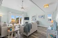 1622 E Beach Drive, Oak Island, NC 28465 — 3-bedroom home in E. Long Beach, Oak Island, NC, photo 8 of 43: 18-web-or-mls-cammediallc.com-33