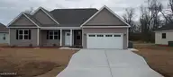 646 Bright Harvest Drive, Maysville, NC 28555 — 3-bedroom home in Batchelors Cove, Maysville, NC, photo 1 of 7