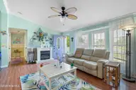 1115 Captains Court, Calabash, NC 28467 — 3-bedroom manufactured home in Village At Calabash, Calabash, NC, photo 5 of 32