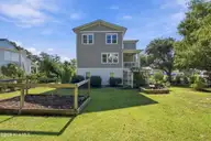 161 Hammock Watch Way, Hampstead, NC 28443 — 4-bedroom waterfront home in Hammock Watch, Hampstead, NC, photo 10 of 14: 161_Hammock_Watch_Wy_015