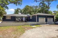 124 Oakleaf Drive, Pine Knoll Shores, NC 28512 — 4-bedroom home in Pine Knoll Association, Pine Knoll Shores, NC, photo 1 of 58: 3-web-or-mls-1S3A3629