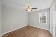 136 Leonard Drive, New Bern, NC 28560 — 4-bedroom home in The Oaks, New Bern, NC, photo 13 of 51: 13-web-or-mls-0C0A1264
