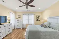 304 Birmingham Avenue Unit 2, Carolina Beach, NC 28428 — 3-bedroom townhome, Carolina Beach, NC, photo 22 of 64: 32_304_Birmingham_Ave_038