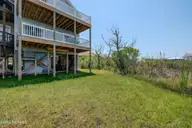 316 Bay Circle, North Topsail Beach, NC 28460 — 3-bedroom waterfront townhome in Bay View, North Topsail Beach, NC, photo 4 of 44: 316BayEdit-4