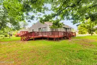 1223 Pelican Drive, New Bern, NC 28560 — 3-bedroom waterfront home in Fairfield Harbour, New Bern, NC, photo 15 of 38