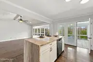 103 Lantern Lane, New Bern, NC 28562 — 3-bedroom waterfront home in River Bend, New Bern, NC, photo 11 of 66: 28-web-or-mls-0C0A7414_edit
