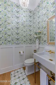 124 Chesterfield Drive, Pinehurst, NC 28374 — 4-bedroom home in Forest Creek, Pinehurst, NC, photo 18 of 56: Powder bath