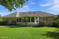 411 Oakmont Drive, Morehead City, NC 28557 — 3-bedroom home in Brandywine Bay, Morehead City, NC, photo 10 of 56: 11-web-or-mls-1S3A7111