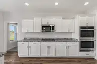 303 Water Wagon Trail, Jacksonville, NC 28546 — 5-bedroom home in Stateside, Jacksonville, NC, photo 11 of 45: DSC05065