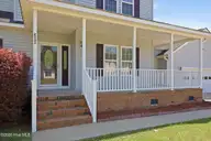 622 Lennington Lane, Washington, NC 27889 — 4-bedroom home in River Birch, Washington, NC, photo 7 of 60: 17-web-or-mls-IMG_0005