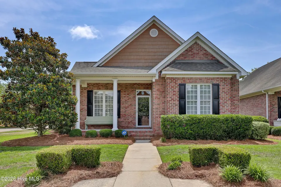 1301 Kingfisher Court, Wilmington, NC 28403 — 3-bedroom home in Pointe Summerset, Wilmington, NC, photo 1 of 28