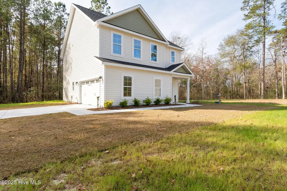211 Brighttown Road, Maysville, NC 28555 — 3-bedroom home, Maysville, NC, photo 1 of 47: Front Exterior