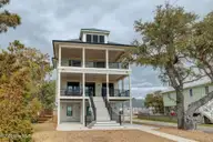476 Andrews Road, Hampstead, NC 28443 — 4-bedroom waterfront home, Hampstead, NC, photo 3 of 72: 476AndrewsRoad-14