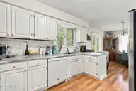 2907 E Oak Island Drive, Oak Island, NC 28465 — 2-bedroom home in Tranquil Harbour Island, Oak Island, NC, photo 17 of 40: 17-web-or-mls-DSC00135