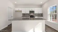 3060 Platinum Circle, West End, NC 27376 — 4-bedroom home in Gretchen Pines, West End, NC, photo 7 of 31: Kitchen