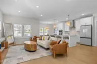 109 Live Oak Commons, Beaufort, NC 28516 — 4-bedroom home in Live Oak Commons, Beaufort, NC, photo 5 of 36: 19-web-or-mls-1S3A6541