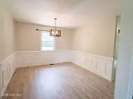 1003 Bateman Drive, Elizabeth City, NC 27909 — 4-bedroom home in Bateman Estates, Elizabeth City, NC, photo 9 of 21: listing_8