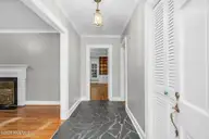 1707 Roxbury Drive N, Wilson, NC 27893 — 4-bedroom home in Brentwood Forest, Wilson, NC, photo 4 of 35: 005-1707RoxburyDriveNorth-Wilson-NC-2789