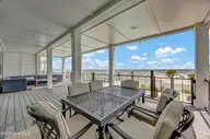 26 Grand View Drive, Ocean Isle Beach, NC 28469 — 6-bedroom waterfront home in The Pointe at Ocean Isle Beach, Ocean Isle Beach, NC, photo 14 of 70: 019_img_5211_465