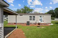 208 E Boundary Street, La Grange, NC 28551 — 3-bedroom home, La Grange, NC, photo 8 of 31: 08-208 E Boundary St-8