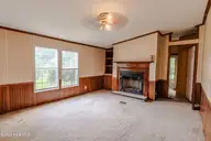 636 Community Center Drive, Kinston, NC 28504 — 4-bedroom manufactured home, Kinston, NC, photo 14 of 34