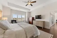 243 Hanover Lakes Drive, Wilmington, NC 28401 — 3-bedroom waterfront home in Hanover Lakes, Wilmington, NC, photo 19 of 46
