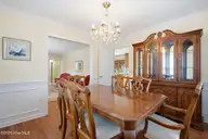 206 Royal Oak Drive, Wilmington, NC 28409 — 4-bedroom waterfront home in Hickory Knoll, Wilmington, NC, photo 15 of 60