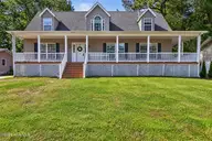 106 Portside Lane, New Bern, NC 28562 — 4-bedroom home in River Bend, New Bern, NC, photo 3 of 65: 106 Portside Lane