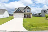 405 Silverstone Place, Hubert, NC 28539 — 3-bedroom home in Cotton Hill, Hubert, NC, photo 2 of 52