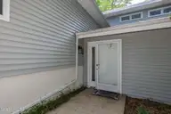 121 White Ash Drive, Pine Knoll Shores, NC 28512 — 2-bedroom waterfront home, Pine Knoll Shores, NC, photo 4 of 53: 4-web-or-mls-chadwick-visuals-121-white-