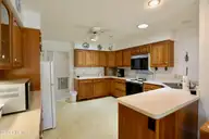 33 Shadow Lane, Whispering Pines, NC 28327 — 3-bedroom waterfront home in Whispering Pines, Whispering Pines, NC, photo 12 of 24