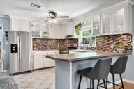 103 NW 25th Street, Oak Island, NC 28465 — 3-bedroom home in Pinners Point, Oak Island, NC, photo 16 of 53