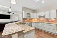 104 Mccracken Drive, West End, NC 27376 — 4-bedroom waterfront home in Seven Lakes West, West End, NC, photo 16 of 69: 24-web-or-mls-DSC07518