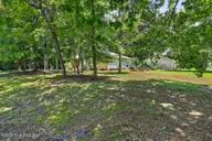 300 Nottingham Road, Jacksonville, NC 28546 — 3-bedroom home in Sherwood Forest, Jacksonville, NC, photo 18 of 24