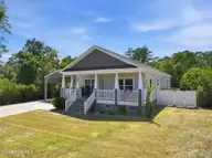 416 Ocean Spray Drive, Cedar Point, NC 28584 — 3-bedroom home in Ocean Spray, Cedar Point, NC, photo 2 of 46: 2-web-or-mls-416 Ocean Spray Dr 002_edit