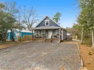 125 NW 15th Street, Oak Island, NC 28465 — 3-bedroom home, Oak Island, NC, photo 5 of 45