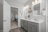 250 Great Egret Way, Beaufort, NC 28516 — 3-bedroom townhome in Beau Coast, Beaufort, NC, photo 20 of 51: Master Bath