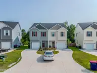 409 Blockade Shoal Lane, Jacksonville, NC 28546 — 3-bedroom townhome in Towne Pointe, Jacksonville, NC, photo 3 of 63