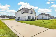 318 Naval Store Drive, Jacksonville, NC 28546 — 5-bedroom home in Onslow Bay, Jacksonville, NC, photo 3 of 47