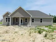 644 Bright Harvest Drive, Maysville, NC 28555 — 3-bedroom home in Batchelors Cove, Maysville, NC, photo 3 of 3: Similar Build