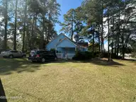 322 E Cavenaugh Street, Wallace, NC 28466 — 3-bedroom home, Wallace, NC, photo 9 of 15: IMG_6730