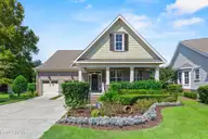 908 Bedminister Lane, Wilmington, NC 28405 — 4-bedroom home in Landfall, Wilmington, NC, photo 4 of 60