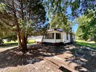 757 Pamlico Street, Belhaven, NC 27810 — 3-bedroom home, Belhaven, NC, photo 2 of 25: IMG_0832