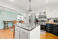 1816 Trent Boulevard, New Bern, NC 28560 — 4-bedroom home, New Bern, NC, photo 24 of 52: 50-web-or-mls-0C0A9927_edit
