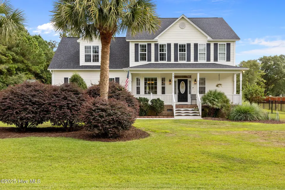 107 Calcos Court, Holly Ridge, NC 28445 — 3-bedroom home in Royal Palms, Holly Ridge, NC, photo 1 of 67: 1-web-or-mls-IMG_7999