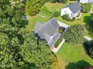 639 Par Drive, Jacksonville, NC 28540 — 5-bedroom home in Rock Creek, Jacksonville, NC, photo 7 of 57